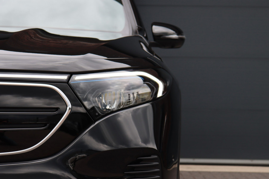 Mercedes-Benz EQB 300 4MATIC Luxury Line 67 kWh | Dodehoekassistent | Nightpakket | Surround Camera | Vario-achterbank | Apple Carplay/Android Auto | High Perf. LED | Zitcomfortpakket | Stoelverwarming |