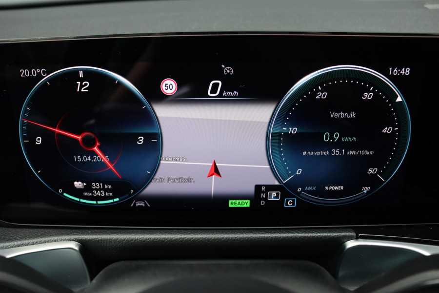 Mercedes-Benz EQB 300 4MATIC Luxury Line 67 kWh | Dodehoekassistent | Nightpakket | Surround Camera | Vario-achterbank | Apple Carplay/Android Auto | High Perf. LED | Zitcomfortpakket | Stoelverwarming |
