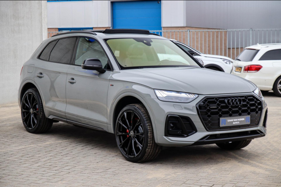 Audi Q5 55 TFSI e Quattro Competition S Edition S-Line 367pk Automaat! 1e Eig|DLR|Panoramadak|Virtual Cockpit|OLED Matrix|Trekhaak