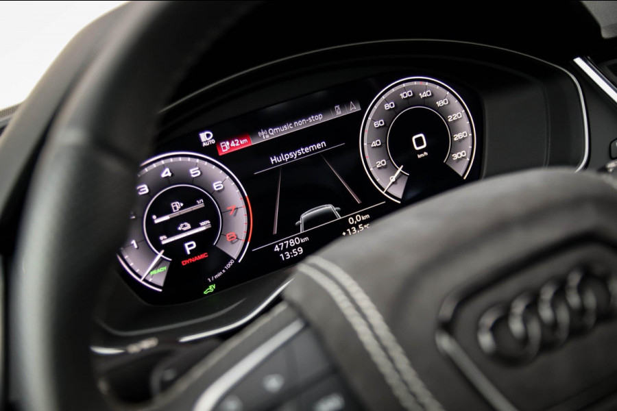 Audi Q5 55 TFSI e Quattro Competition S Edition S-Line 367pk Automaat! 1e Eig|DLR|Panoramadak|Virtual Cockpit|OLED Matrix|Trekhaak