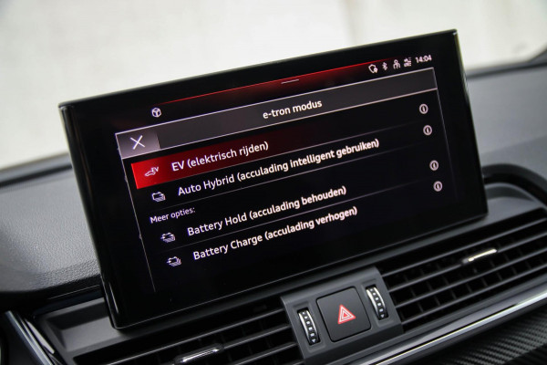 Audi Q5 55 TFSI e Quattro Competition S Edition S-Line 367pk Automaat! 1e Eig|DLR|Panoramadak|Virtual Cockpit|OLED Matrix|Trekhaak