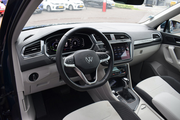 Volkswagen Tiguan 1.4 TSI eHybrid Business+ | Apple CarPlay | Pano | Virtual | ACC