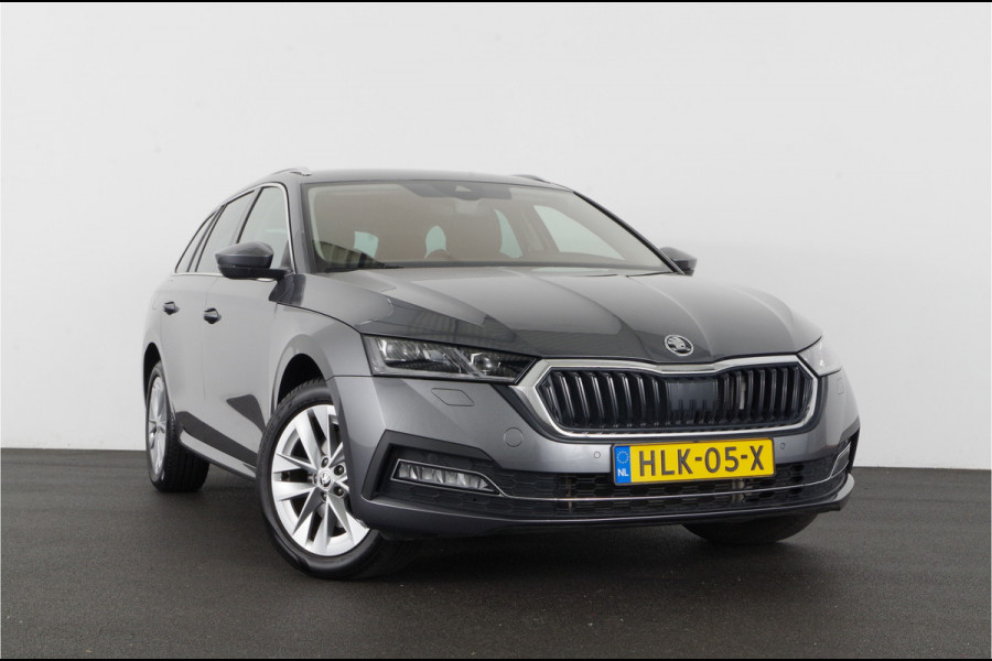 Škoda Octavia Combi 1.4 TSI iV PHEV Style > Camera/Trekhaak/Adaptive onderstel DCC...