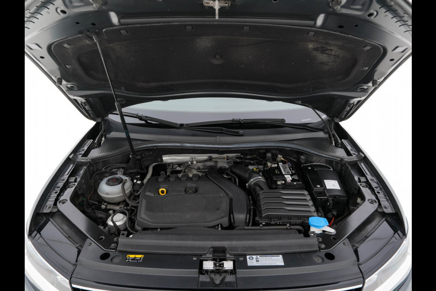 Volkswagen Tiguan 1.5 TSI Comfortline Business R-Line-Pack *ADAPTIVE-CRUISE | DIGI-COCKPIT | FULL-LED | NAVI-FULLMAP | COMFORT-SEATS | DAB+ | MICROFIBRE | ECC | PARKPILOT | LANE-ASSIST | TOWBAR | 19"ALU*