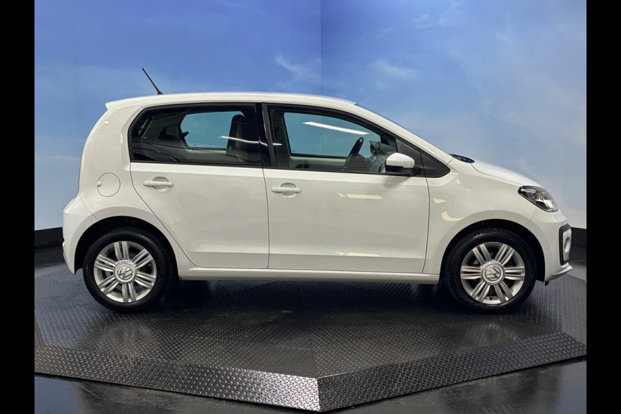 Volkswagen up! 1.0 BMT high up! Clima | Cruise |Navi | Camera | Stoelverwarming | PDC