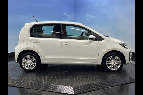 Volkswagen up! 1.0 BMT high up! Clima | Cruise |Navi | Camera | Stoelverwarming | PDC