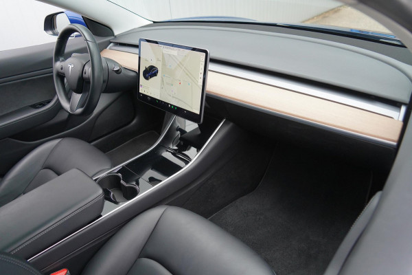 Tesla Model 3 Performance AWD 75 kWh / 1e Eigenaar / 108dkm NAP / 20" Performance Velgen / Autopilot