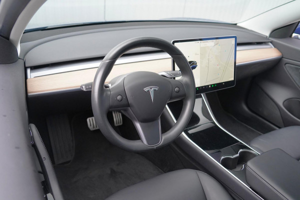 Tesla Model 3 Performance AWD 75 kWh / 1e Eigenaar / 108dkm NAP / 20" Performance Velgen / Autopilot