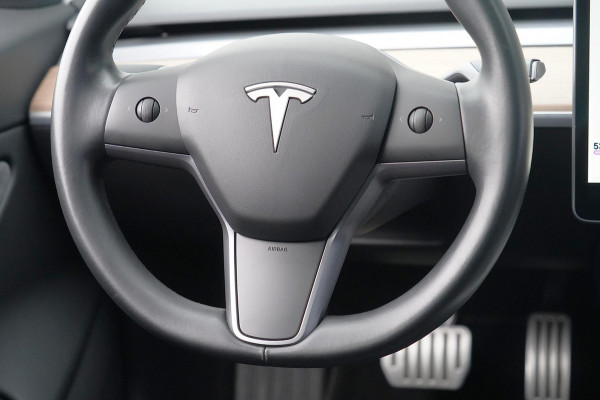 Tesla Model 3 Performance AWD 75 kWh / 1e Eigenaar / 108dkm NAP / 20" Performance Velgen / Autopilot
