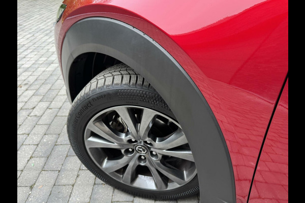 Mazda CX-30 2.0 e-SkyActiv-X M Hybrid Luxury Automaat | Open dak | Bordeauxrode lak | Stoel en- Stuurwielverwarming | Rondomzicht camera | A