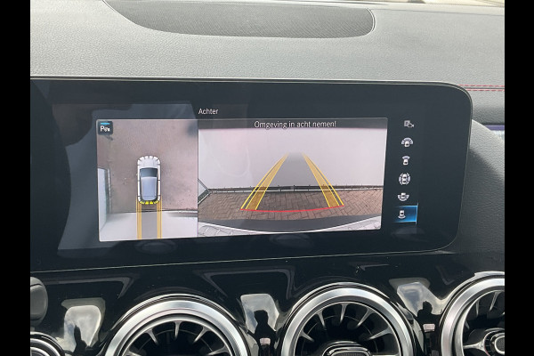 Mercedes-Benz EQA 250 Business Solution AMG 67 kWh Pano Hud Adap.Cruise Burmester 360Cam VOL!