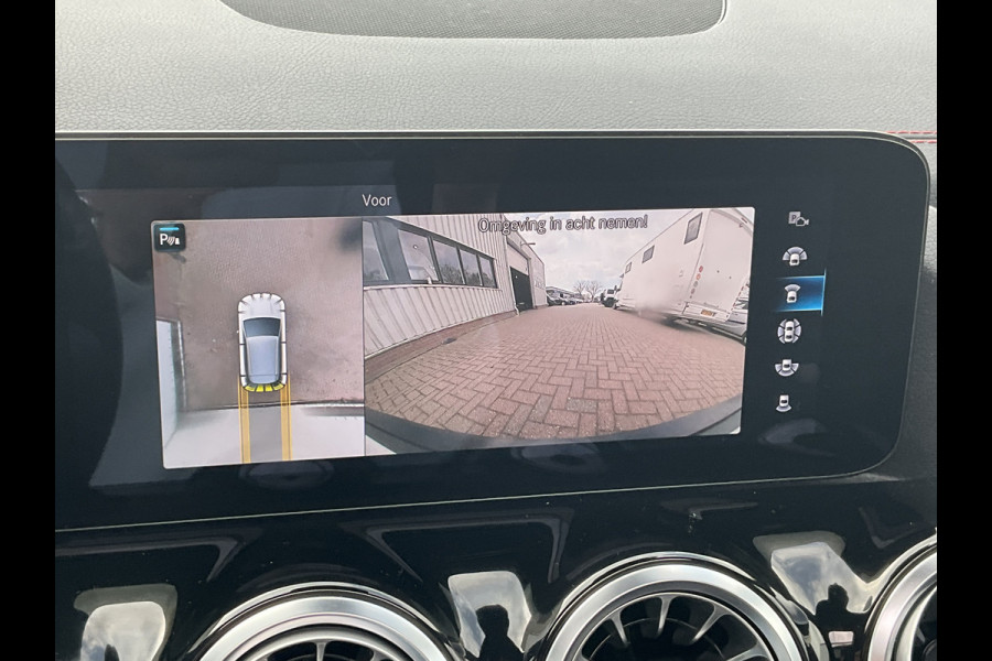 Mercedes-Benz EQA 250 Business Solution AMG 67 kWh Pano Hud Adap.Cruise Burmester 360Cam VOL!