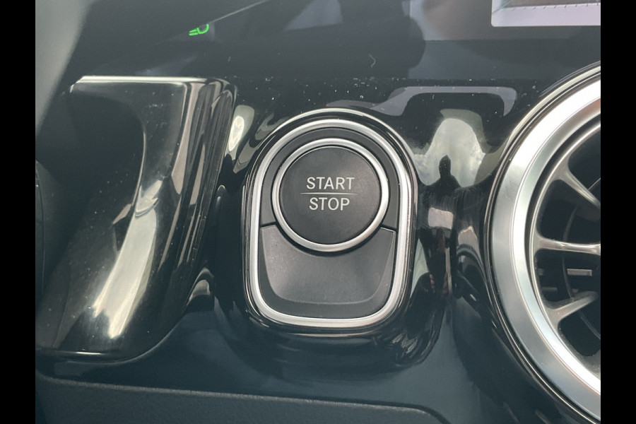 Mercedes-Benz EQA 250 Business Solution AMG 67 kWh Pano Hud Adap.Cruise Burmester 360Cam VOL!