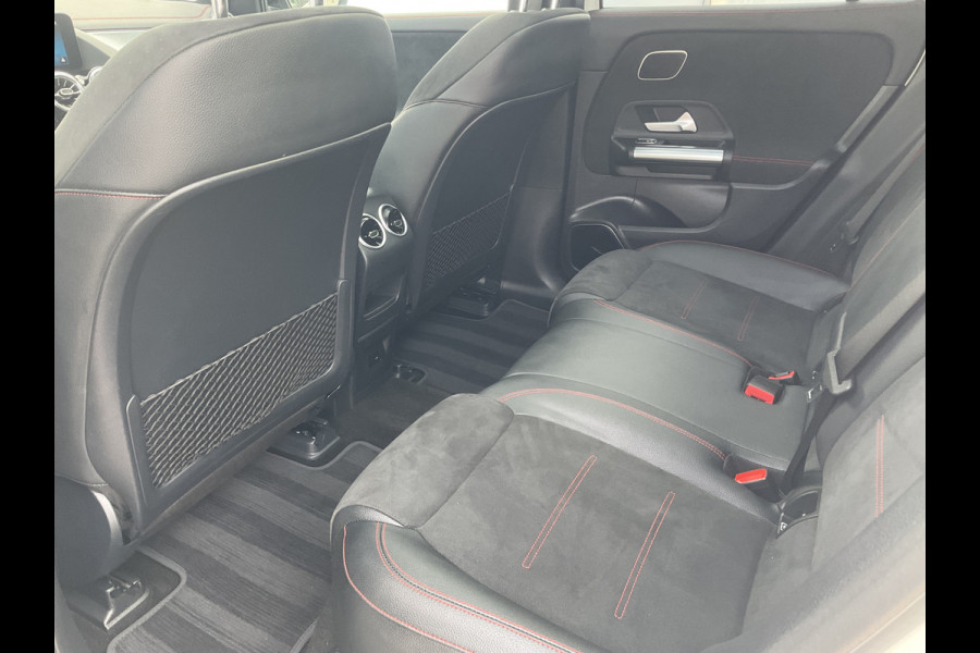 Mercedes-Benz EQA 250 Business Solution AMG 67 kWh Pano Hud Adap.Cruise Burmester 360Cam VOL!