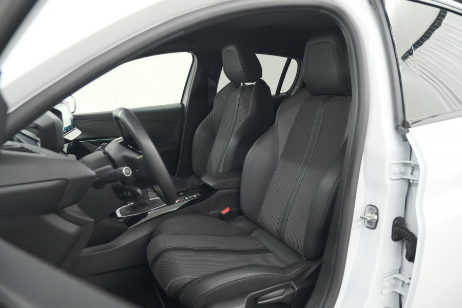 Peugeot 208 PureTech 100 GT | Camera | Navigatie | Sfeerverlichting | Apple Carplay | Parkeersensoren