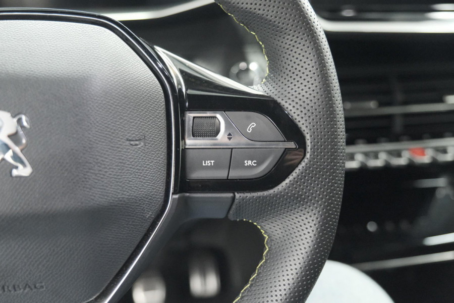Peugeot 208 PureTech 100 GT | Camera | Navigatie | Sfeerverlichting | Apple Carplay | Parkeersensoren