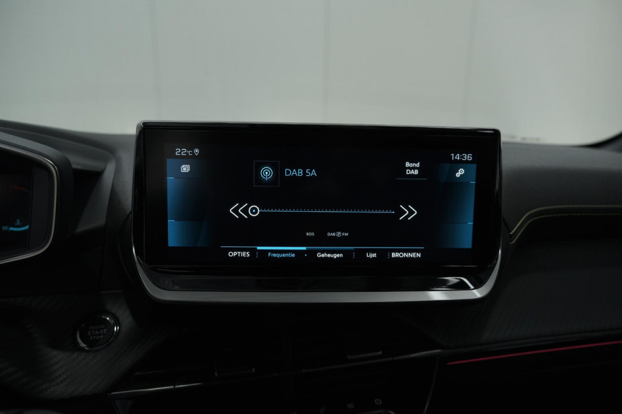 Peugeot 208 PureTech 100 GT | Camera | Navigatie | Sfeerverlichting | Apple Carplay | Parkeersensoren