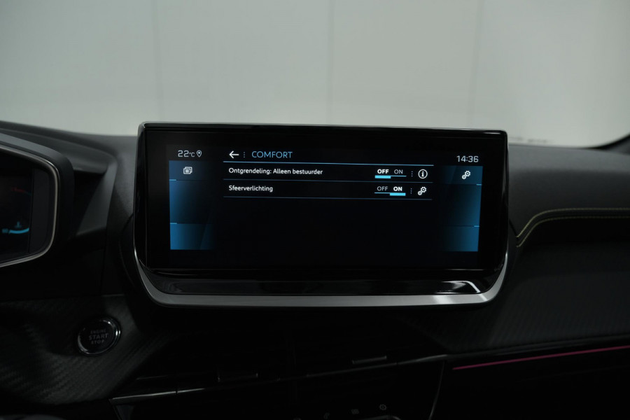 Peugeot 208 PureTech 100 GT | Camera | Navigatie | Sfeerverlichting | Apple Carplay | Parkeersensoren