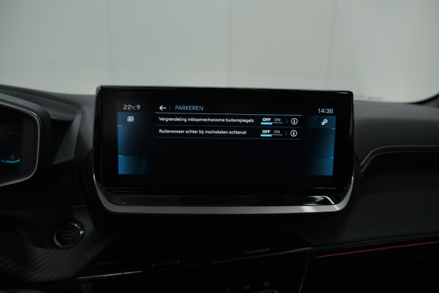 Peugeot 208 PureTech 100 GT | Camera | Navigatie | Sfeerverlichting | Apple Carplay | Parkeersensoren