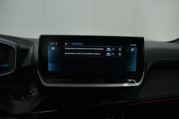 Peugeot 208 PureTech 100 GT | Camera | Navigatie | Sfeerverlichting | Apple Carplay | Parkeersensoren