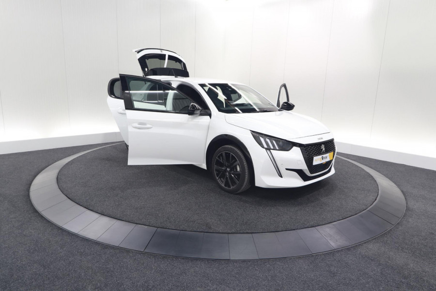 Peugeot 208 PureTech 100 GT | Camera | Navigatie | Sfeerverlichting | Apple Carplay | Parkeersensoren
