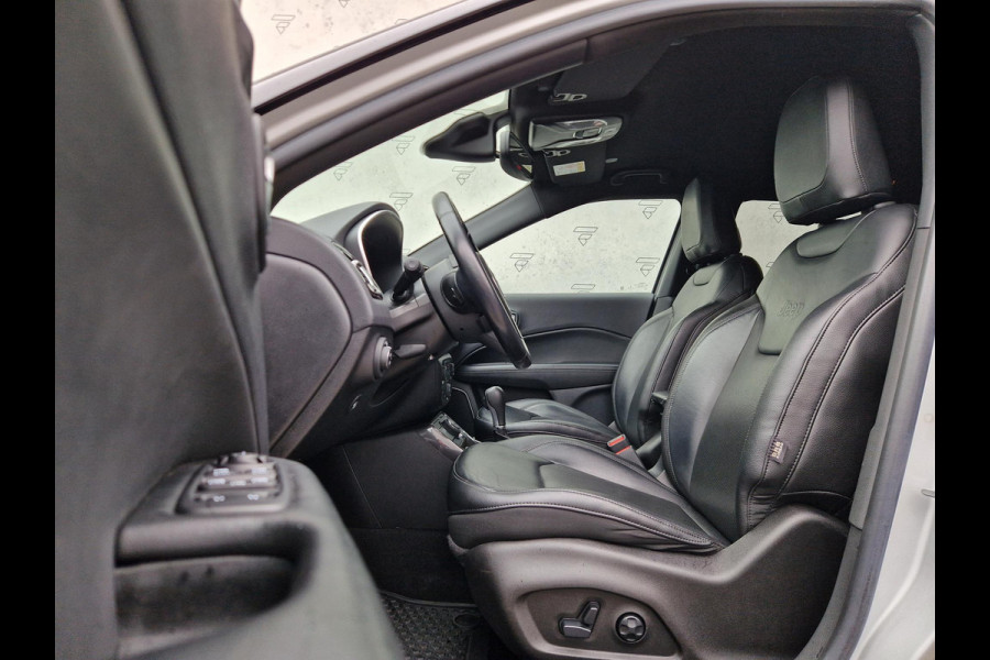 Jeep Compass 4xe 240 Plug-in Hybrid Electric S | Dodehoek | Trekhaak | Leder | Cruise | Stoelverwarming | Navi |