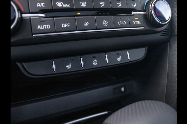 Kia Ceed Sportswagon 1.5 T-GDi GT-PlusLine | Direct leverbaar | Schuif/Kanteldak | Stoel&Stuur Verwarming | Premium Audio | Navi | 18"