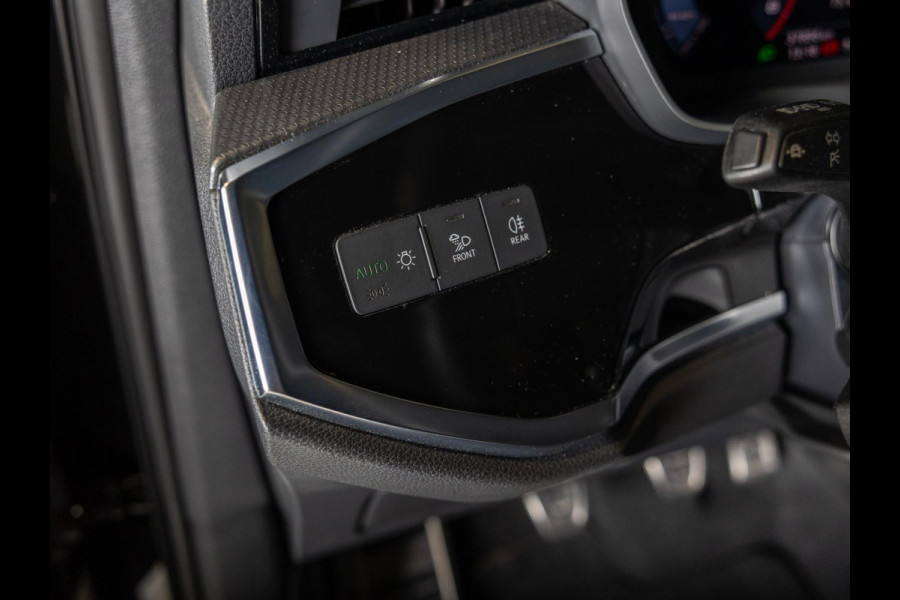Audi Q3 35 TFSI Business Edition / 150pk / Cruise / Apple Carplay