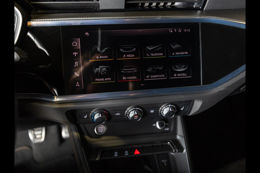Audi Q3 35 TFSI Business Edition / 150pk / Cruise / Apple Carplay