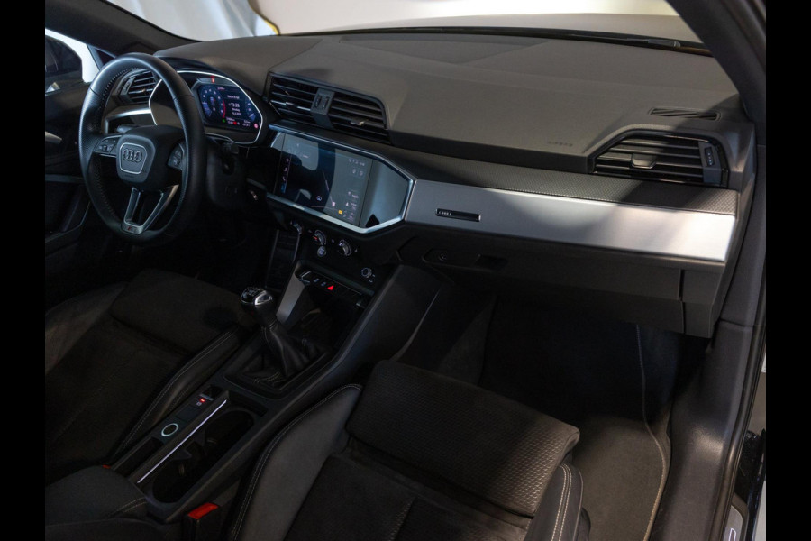 Audi Q3 35 TFSI Business Edition / 150pk / Cruise / Apple Carplay