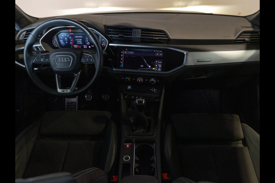 Audi Q3 35 TFSI Business Edition / 150pk / Cruise / Apple Carplay