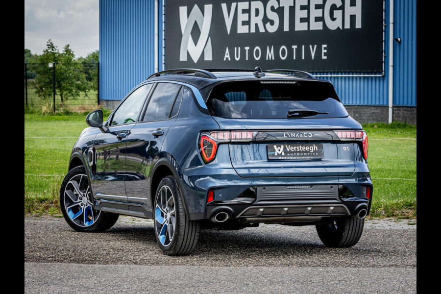 Lynk & Co 01 1.5 Plug-In Hybrid 262pk 360Camera|Zwarte Hemel|Panoramadak