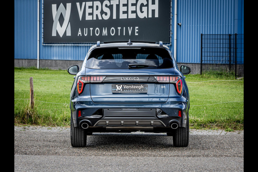 Lynk & Co 01 1.5 Plug-In Hybrid 262pk 360Camera|Zwarte Hemel|Panoramadak