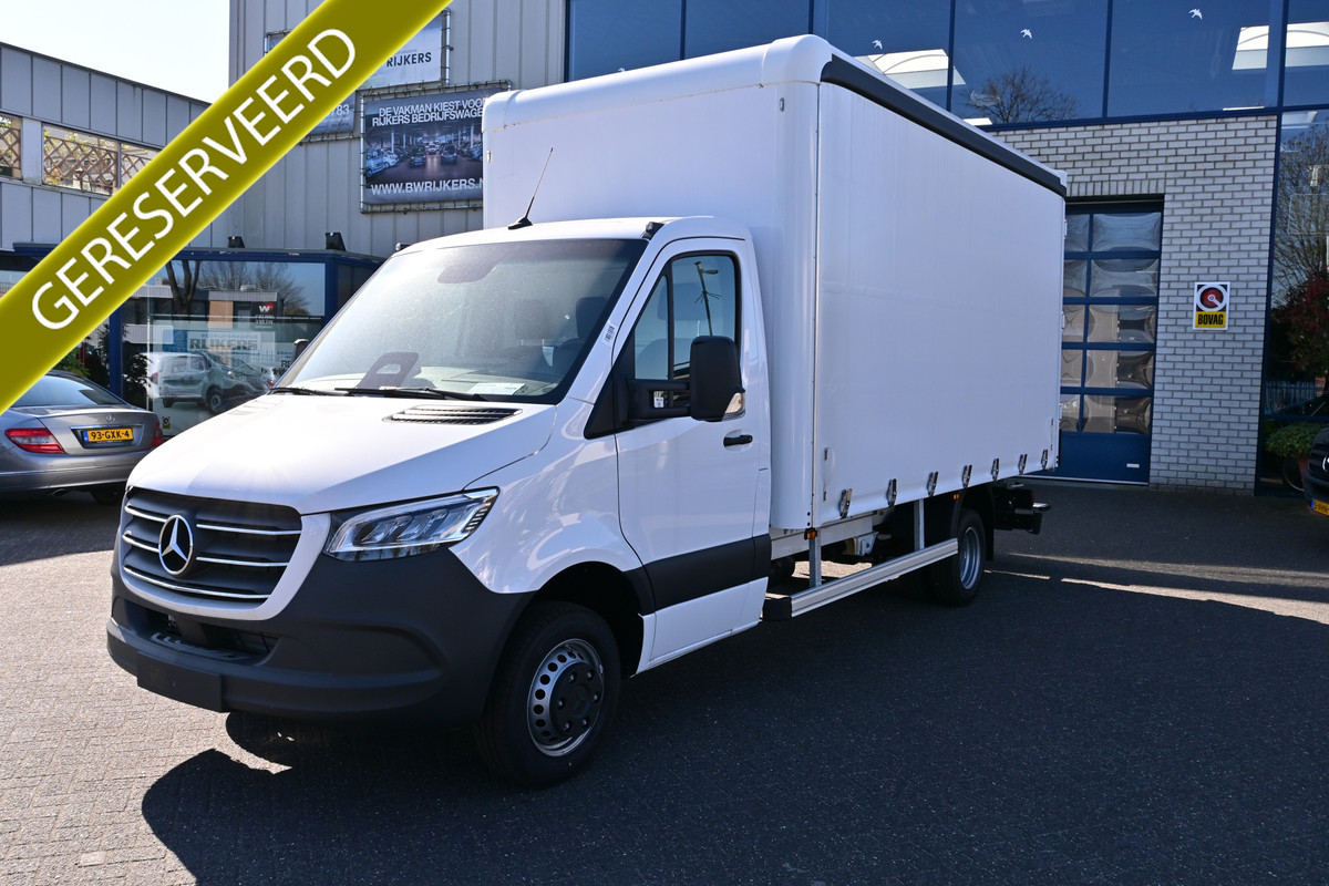 Mercedes-Benz Sprinter 517 CDI pro Schuifzeilen, vraag naar de mogelijkheden Mercedes-Benz Sprinter 517 CDI pro Schuifzeilen, vraag naar de mogelijkheden