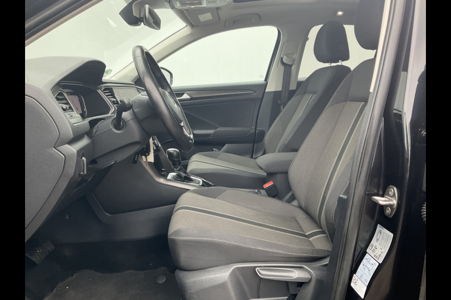 Volkswagen T-Roc 1.5 TSI Style Automaat Pano.dak Adap.Cruise Trekhaak Digitaal Vol Opties!