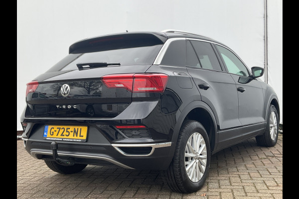 Volkswagen T-Roc 1.5 TSI Style Automaat Pano.dak Adap.Cruise Trekhaak Digitaal Vol Opties!