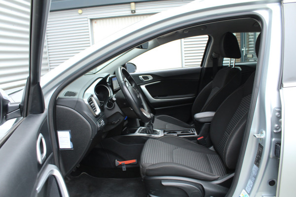 Kia Ceed Sportswagon 1.0 T-GDi 120pk DynamicLine NL-Auto NAP BTW Clima Cruise Navi Camera Carplay 16"LMV