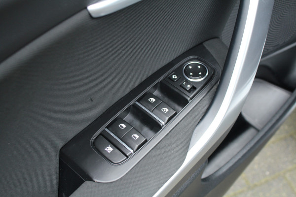 Kia Ceed Sportswagon 1.0 T-GDi 120pk DynamicLine NL-Auto NAP BTW Clima Cruise Navi Camera Carplay 16"LMV