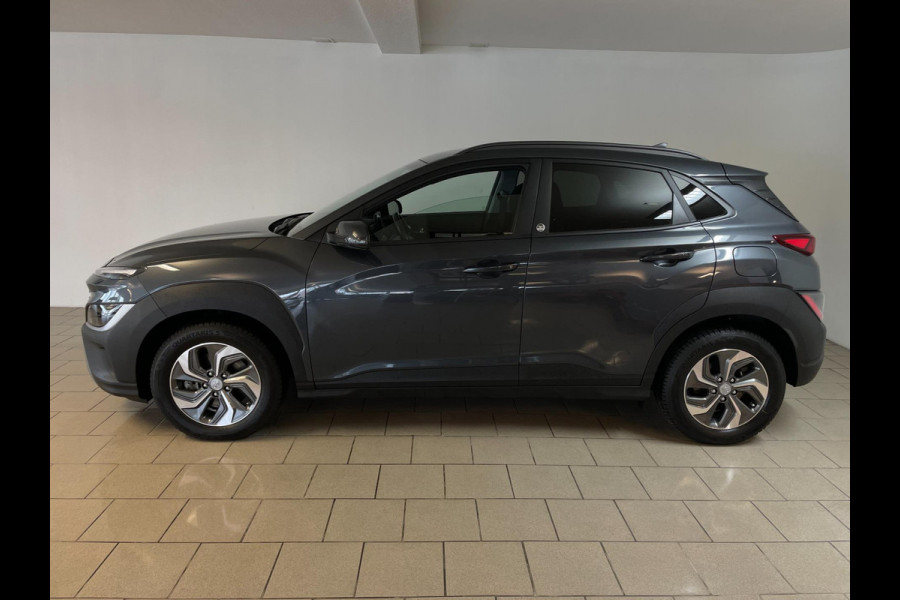 Hyundai Kona 1.6 GDI HEV HYBRID AUTOMAAT AIRCO CLIMA NAVI FRONTASSIST STUURVERW STOELVERW APPLE CARPLAY NIEUWSTAAT