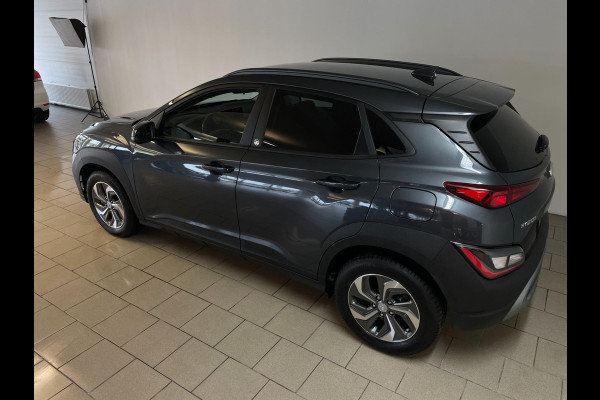 Hyundai Kona 1.6 GDI HEV HYBRID AUTOMAAT AIRCO CLIMA NAVI FRONTASSIST STUURVERW STOELVERW APPLE CARPLAY NIEUWSTAAT