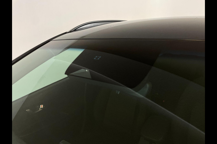 Hyundai Kona 1.6 GDI HEV HYBRID AUTOMAAT AIRCO CLIMA NAVI FRONTASSIST STUURVERW STOELVERW APPLE CARPLAY NIEUWSTAAT