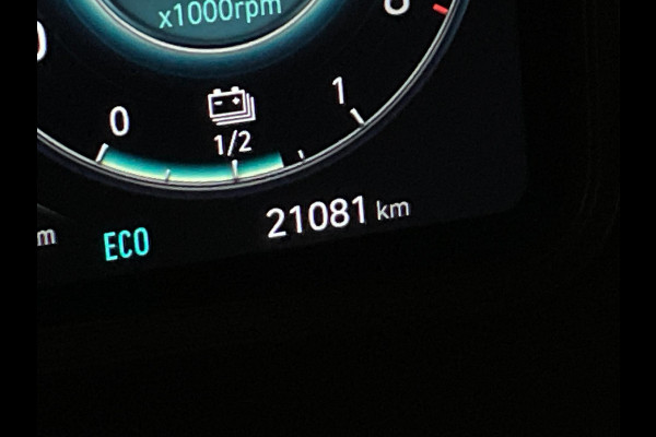 Hyundai Kona 1.6 GDI HEV HYBRID AUTOMAAT AIRCO CLIMA NAVI FRONTASSIST STUURVERW STOELVERW APPLE CARPLAY NIEUWSTAAT