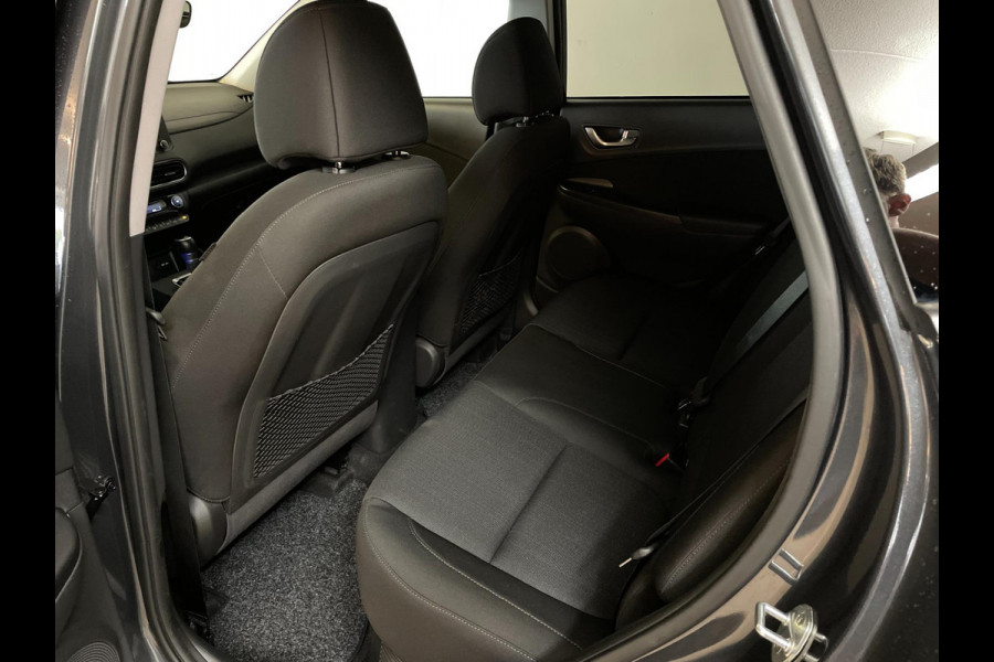 Hyundai Kona 1.6 GDI HEV HYBRID AUTOMAAT AIRCO CLIMA NAVI FRONTASSIST STUURVERW STOELVERW APPLE CARPLAY NIEUWSTAAT