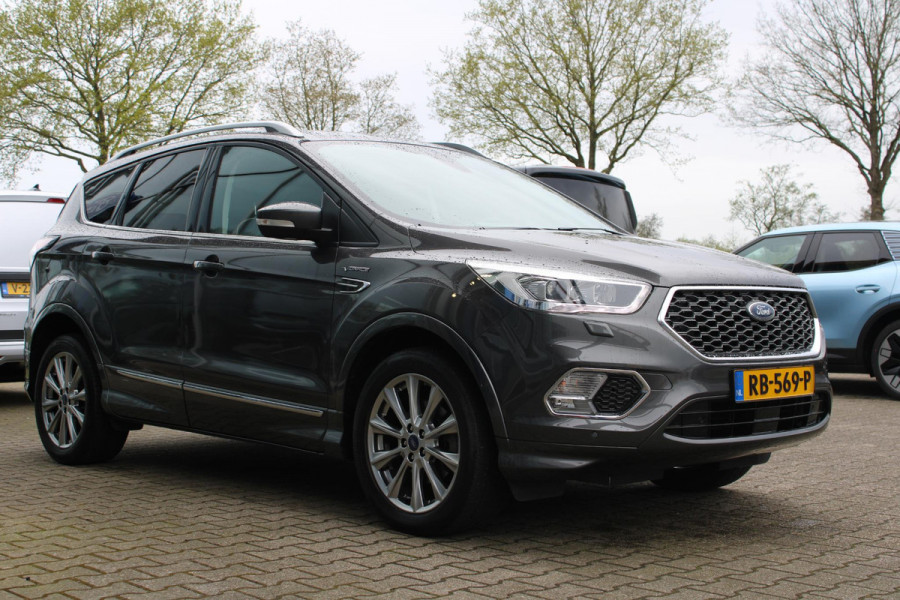 Ford Kuga 1.5 EcoBoost Vignale | Trekhaak Afneembaar 2000KG | Cruise Control | Navigatie | Climate Control | Lichtmetalen Velgen |
