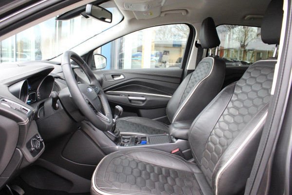 Ford Kuga 1.5 EcoBoost Vignale | Trekhaak Afneembaar 2000KG | Cruise Control | Navigatie | Climate Control | Lichtmetalen Velgen |