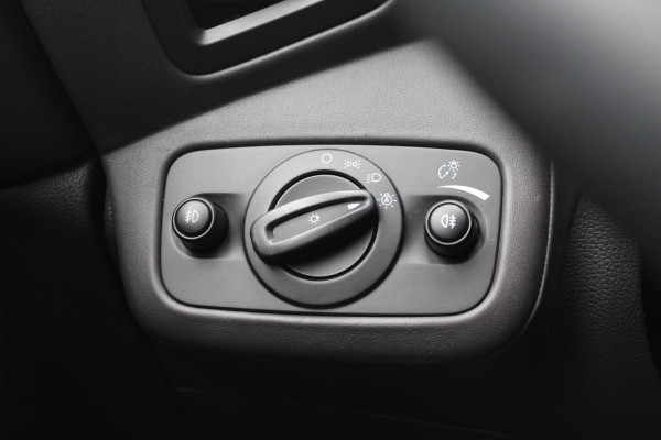 Ford Kuga 1.5 EcoBoost Vignale | Trekhaak Afneembaar 2000KG | Cruise Control | Navigatie | Climate Control | Lichtmetalen Velgen |