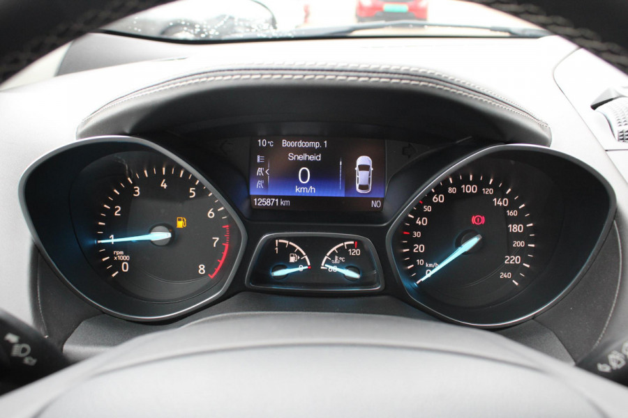 Ford Kuga 1.5 EcoBoost Vignale | Trekhaak Afneembaar 2000KG | Cruise Control | Navigatie | Climate Control | Lichtmetalen Velgen |