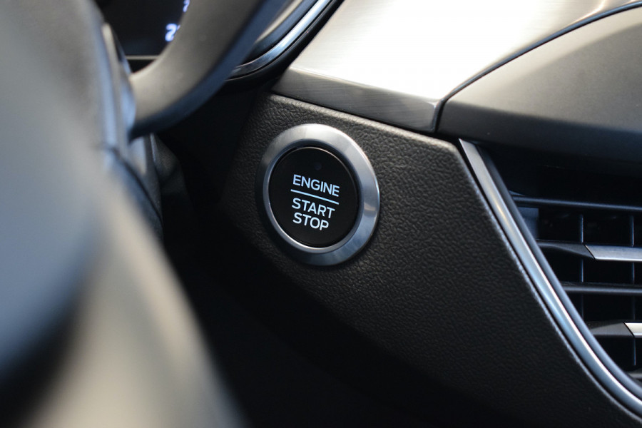 Ford FOCUS Wagon 1.5 EcoBoost Titanium Business | 150 Pk | Trekhaak | Stuur- en Stoelverw.