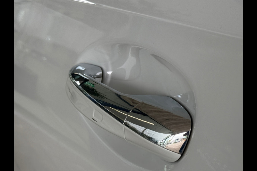 Mercedes-Benz A-Klasse 180 AMG NIGHT Panodak|Memory|Sfeer|Dealer Onderhouden