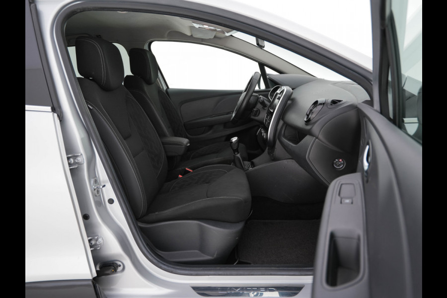 Renault Clio Estate 0.9 TCe Limited *NAVI-FULLMAP | KEYLESS | AIRCO | CARPLAY | PDC | BASS-REFLEX-AUDIO | COMFORT-SEAT | TOWBAR | 16''ALU *